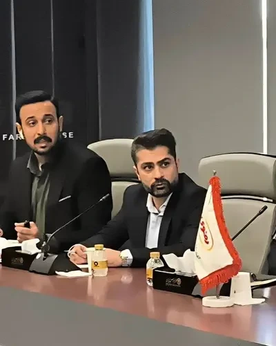 حسین والامهر نماینده ارزش‌گذار از تأمین سرمایه دماوند، در ادامه نشست خبری ویژه معرفی شرکت «صنایع دامپروری و لبنی رضوی» به تشریح گزارش ارزش‌گذاری پرداخت و گفت: